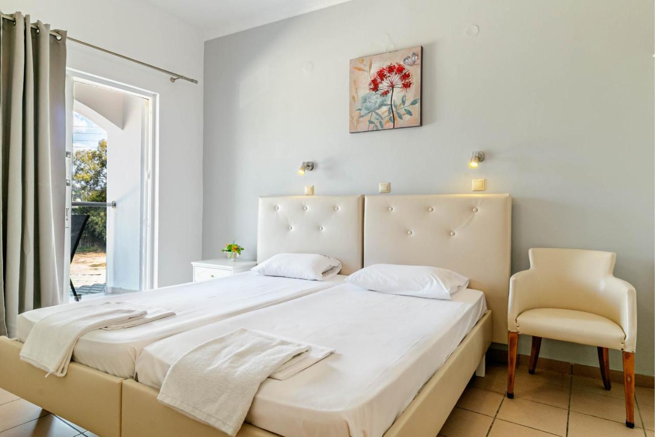 Porto Marina Aparthotel Gouviá Eksteriør bilde