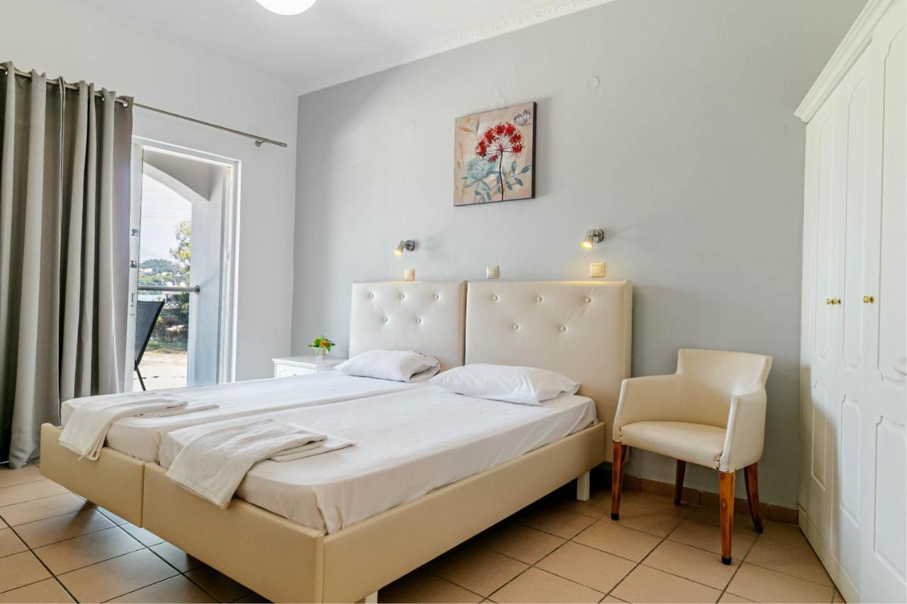 Porto Marina Aparthotel Gouviá Eksteriør bilde