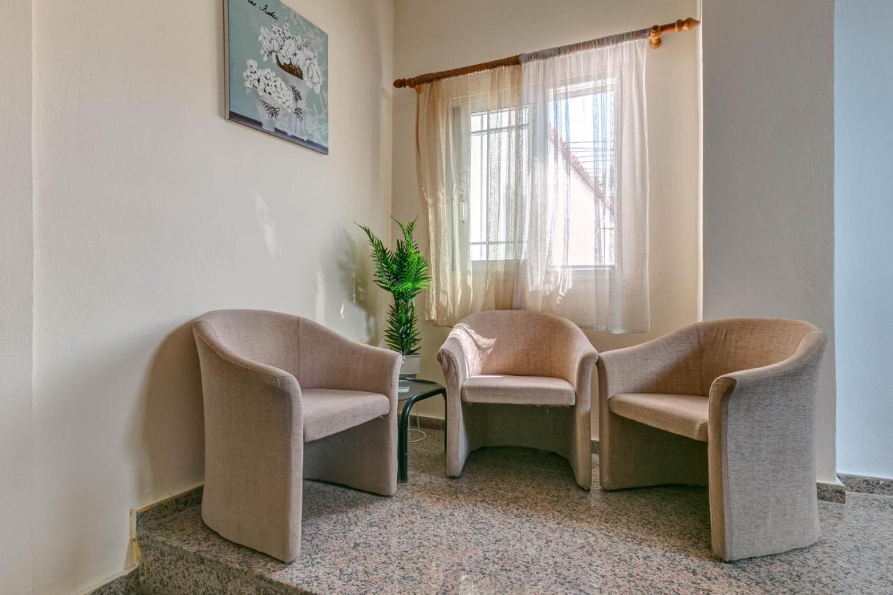 Porto Marina Aparthotel Gouviá Eksteriør bilde